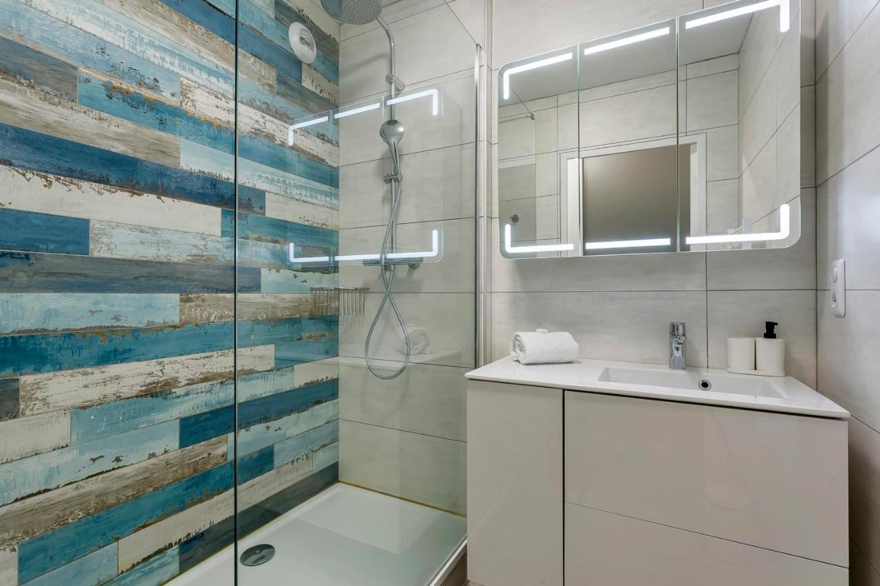 Suite Granges En Rez-De-Jardin Pour 4 Voyageurs Lyon Exterior photo